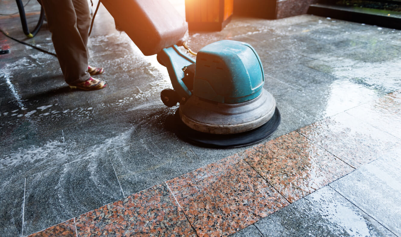 Equipo de pulido de mármol en Fuengirola